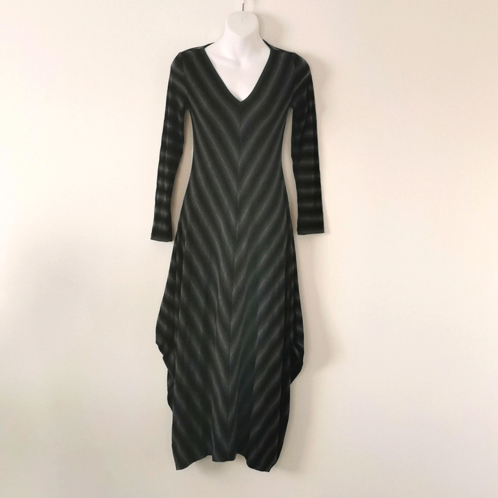 Ronan Chen size s maxi dress gray striped